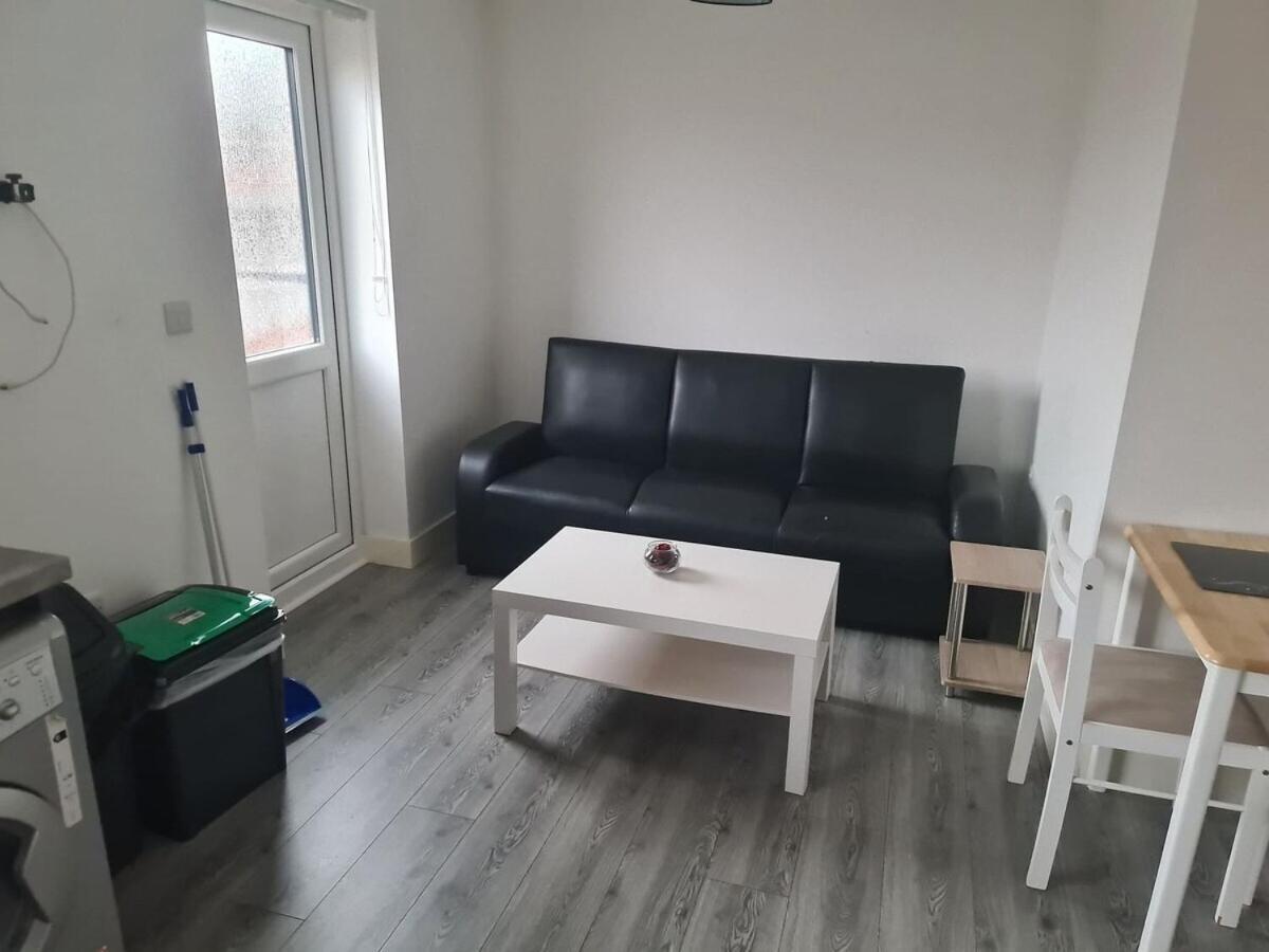 Sav Nottingham Road 1 & 2 Bed Flats Loughborough Apartment Room photo